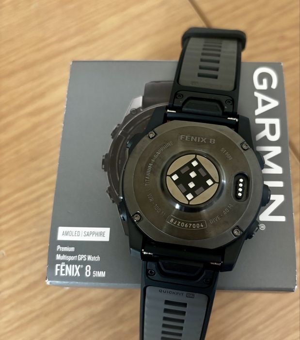 Garmin Fenix 8 51 mm Amoled Sapphire Titanium