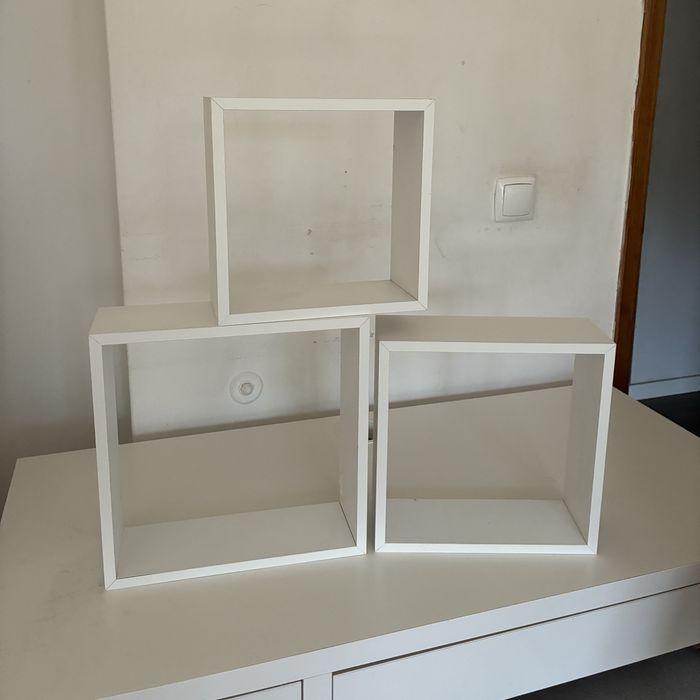 Conjunto 3 estantes parede