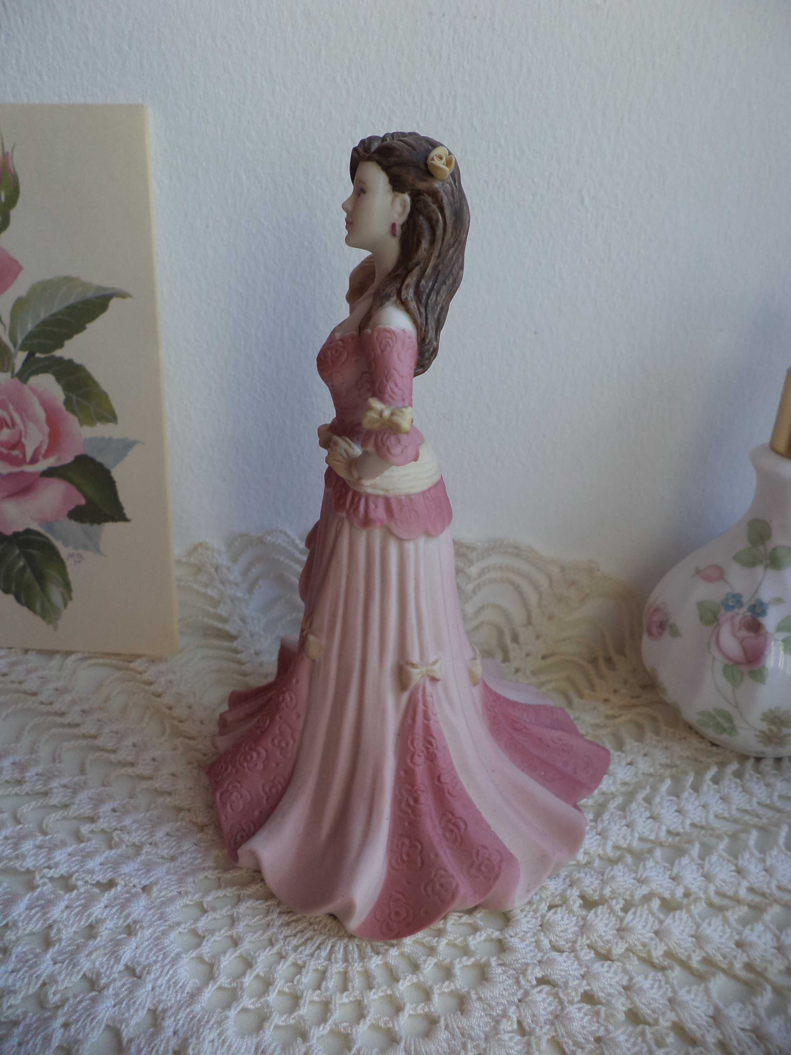 статуэтка фарфоровая девушка Сильва Англия подарок сувенир