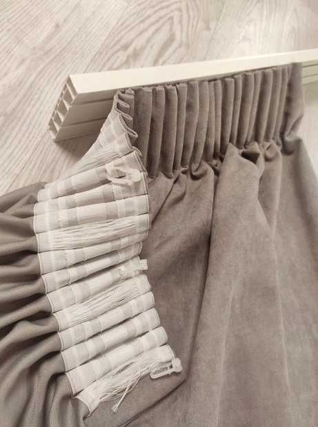 готовий комплект з 2-х штор беж мікровелюр ніжні вишукані