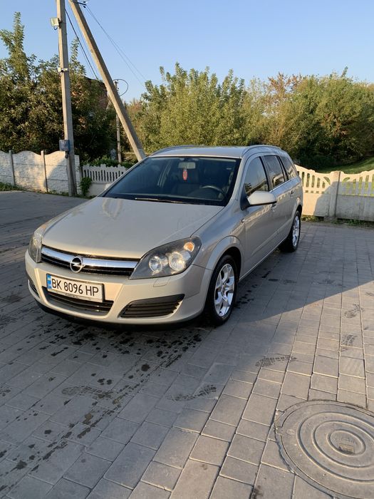 Opel astra h cosmo