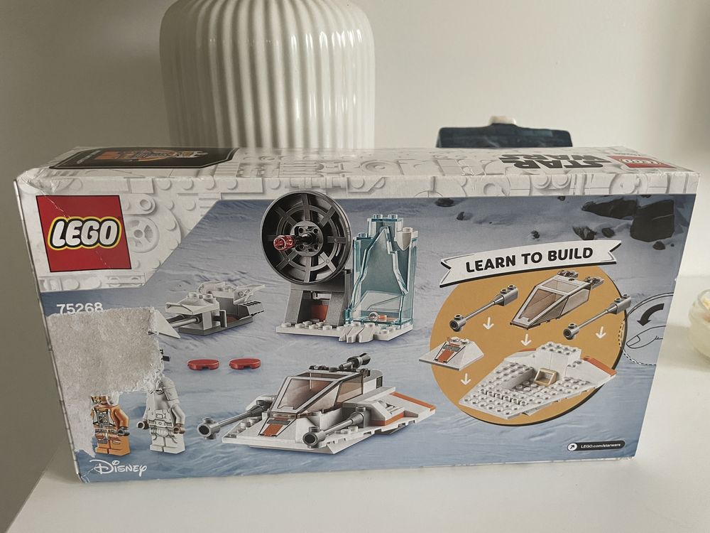 Klocki LEGO Star Wars 75268 - Śmigacz śnieżny