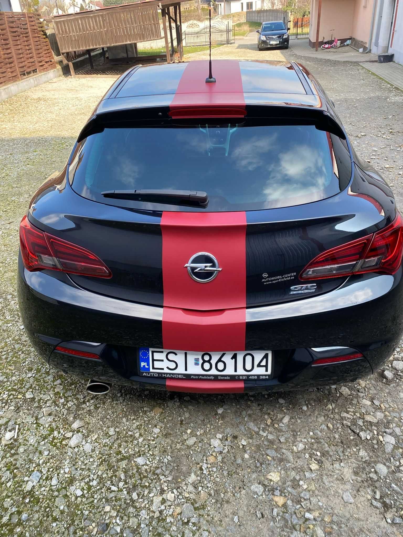 Opel ASTRA J GTC 1.4 T 140 KM