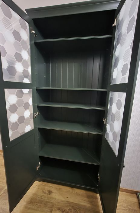 Regał LIATORP + przemalowane drzwi