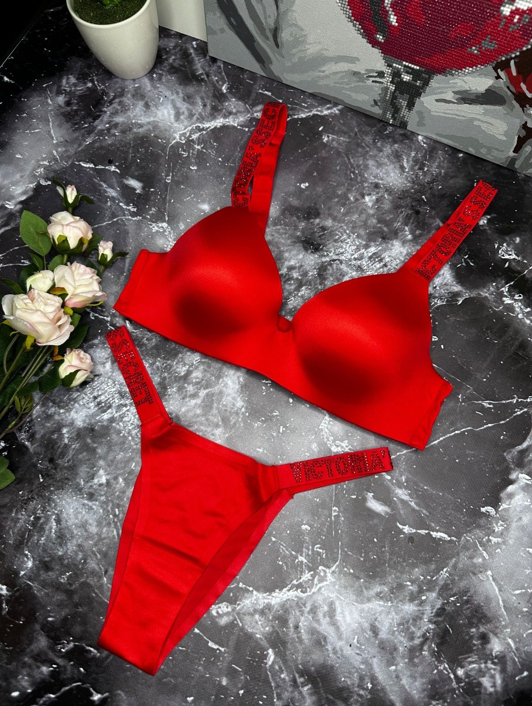 Гладенький безшовний комплект Victoria's Secret зі стразами без кісточ