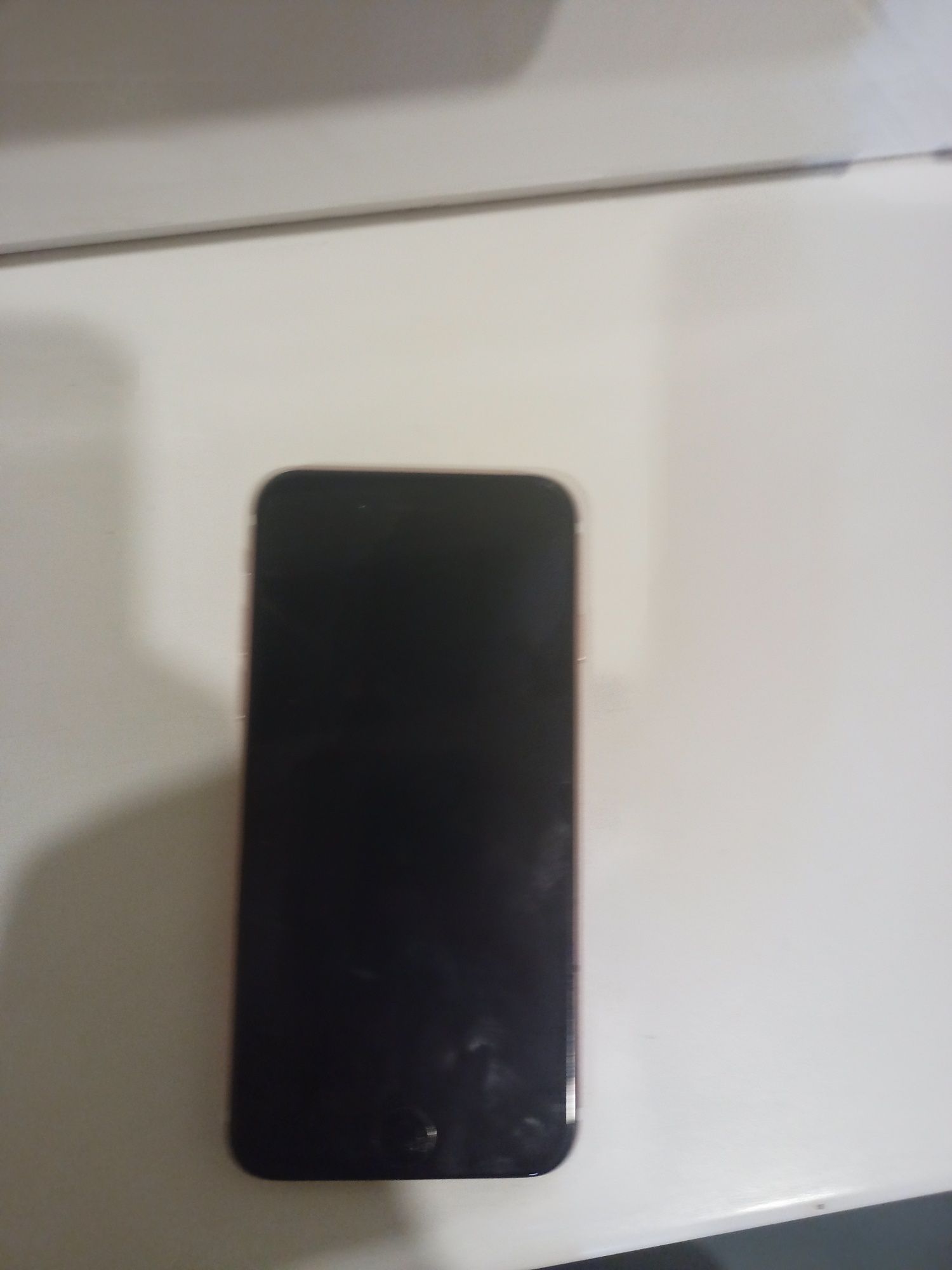 iPhone 7 в хорошем стане