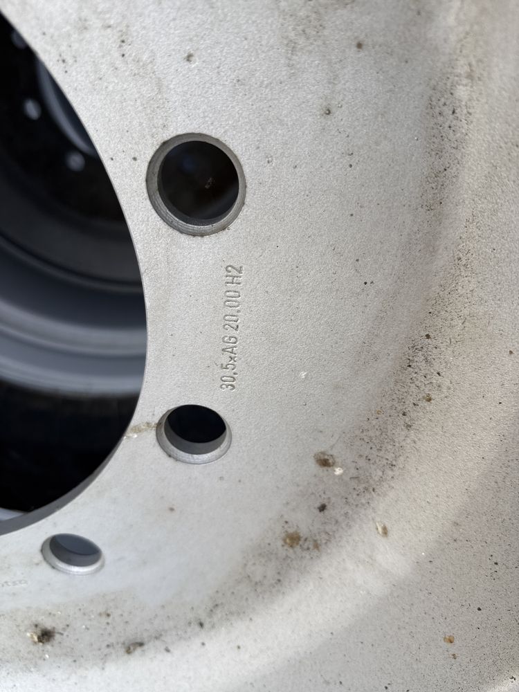Opony 650/65R30.5 VREDESTEIN NOWE