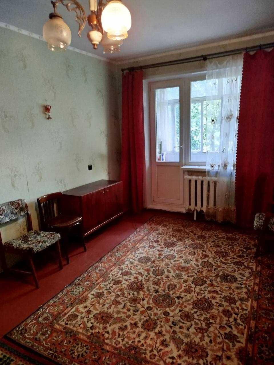 Продам  2-кімнатну квартиру вул. Соборності , район Кільце Косіора