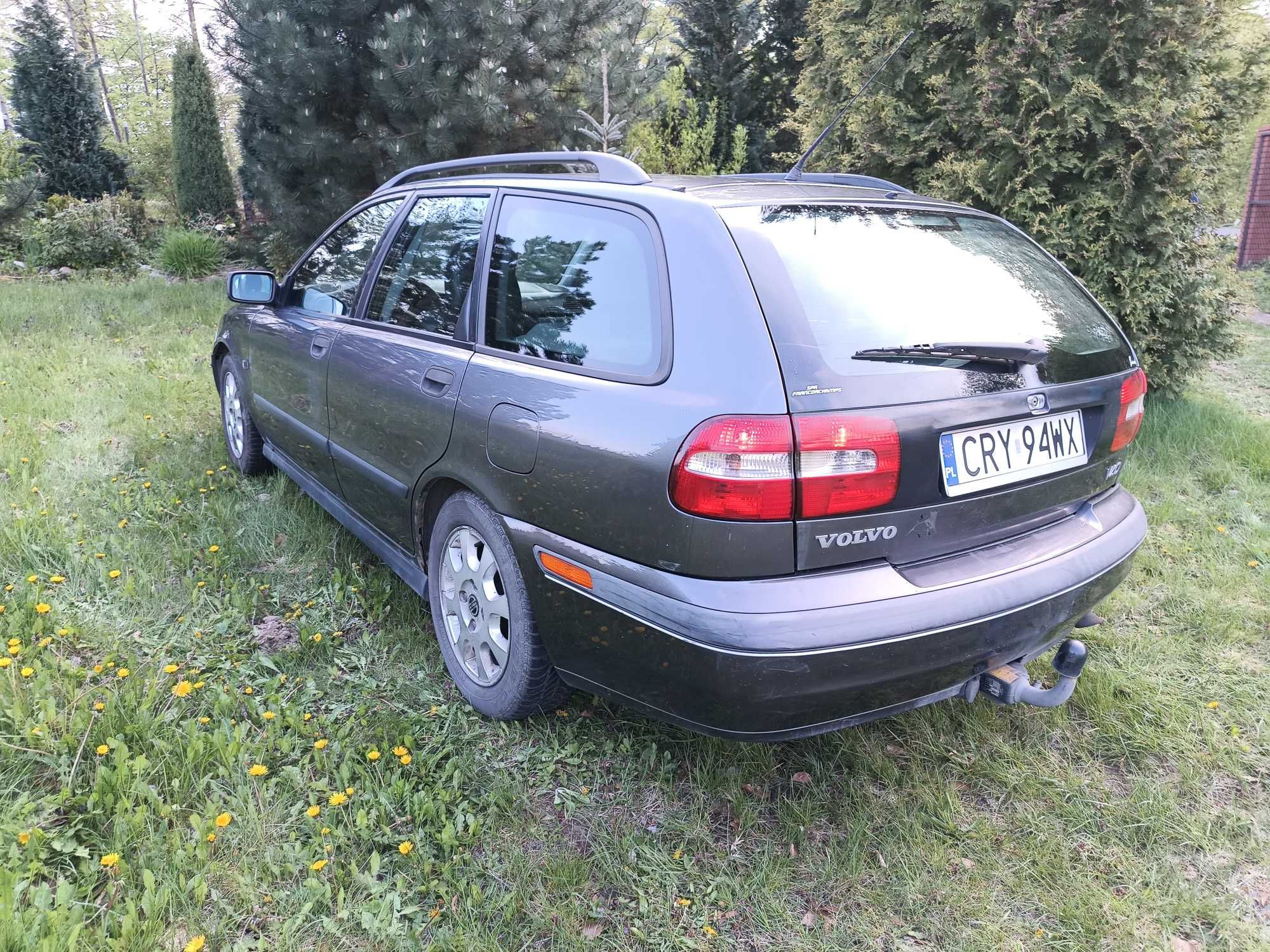 VOLVO V40 2003 R. 1.9 DCI