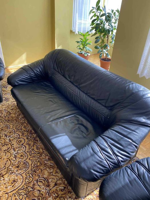 Kanapa z fotelami-czarna skórzana