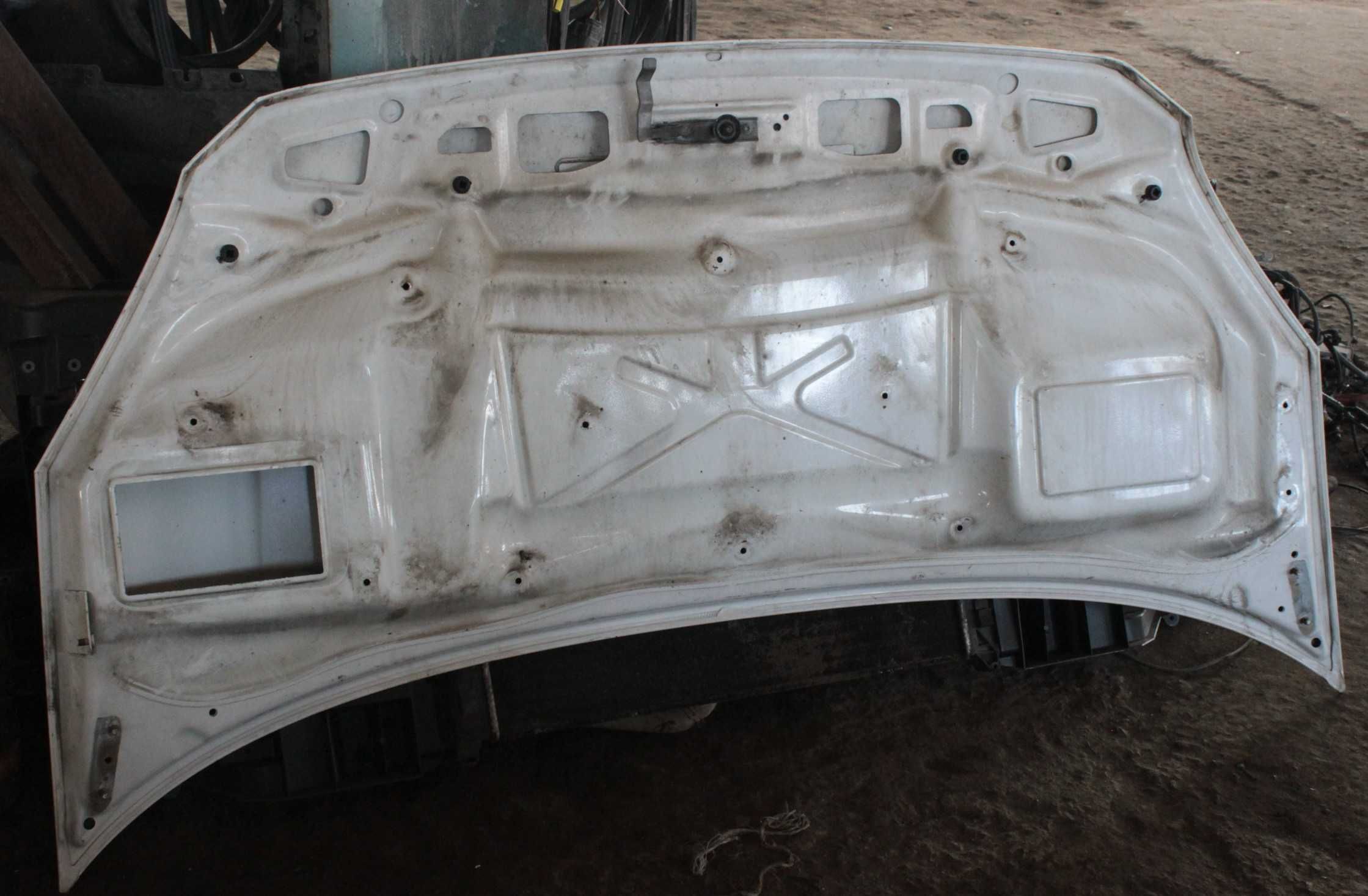 Капот VW Crafter Фольксваген Крафтер 2006-16 ЗАПЧАСТИ