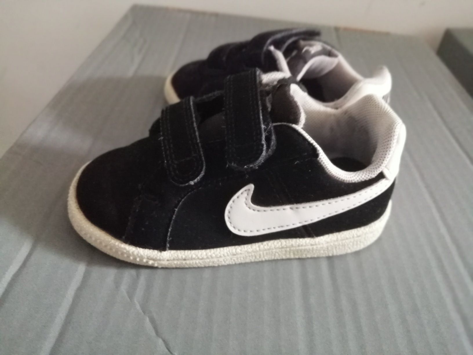 Buty Nike rozmiar 22