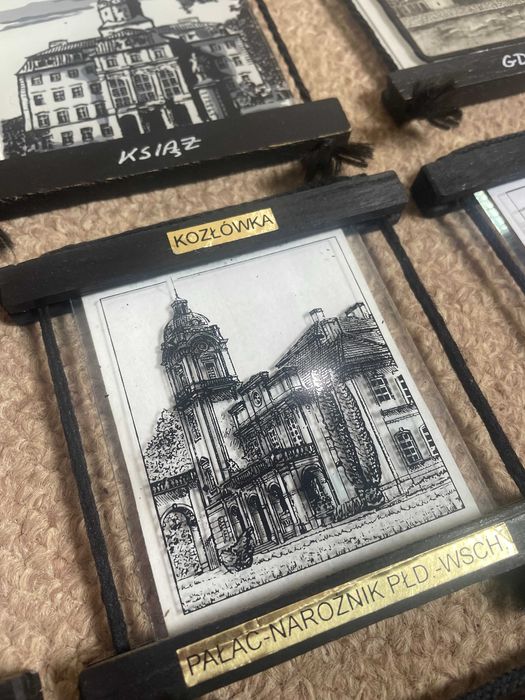 Kolekcja obrazów (pamiątki) na szkle - Pamart - 9szt.