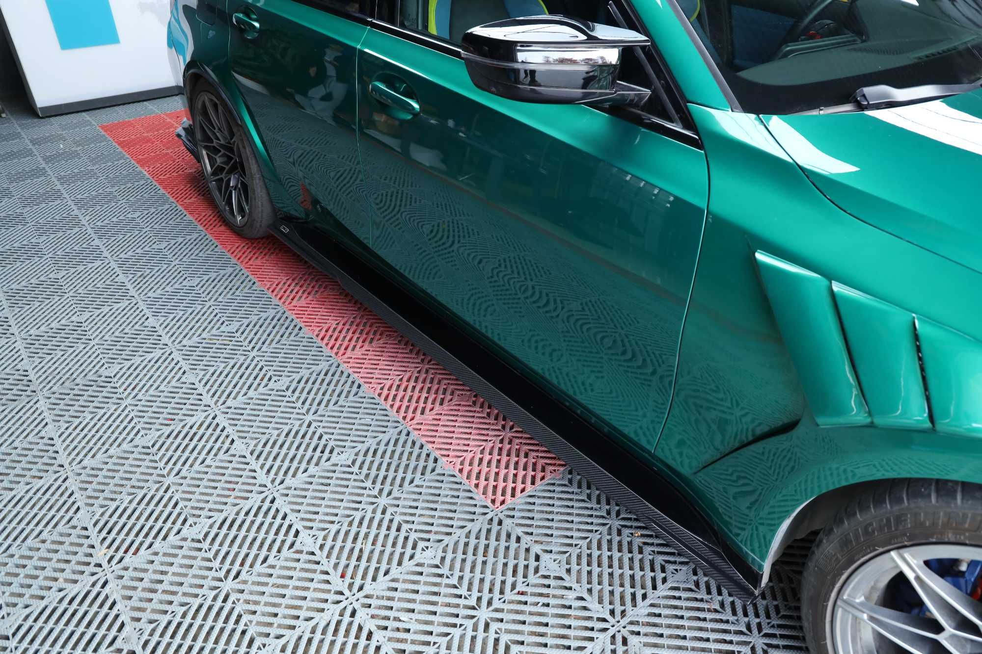 Dokładki Progów Listwy Pod Progi Boczne BMW G80 G81 G82 G83 CARBON