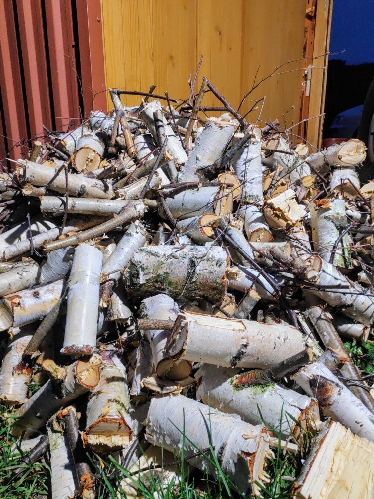 Rębak spalinowy z workownicą podkszesywarka stihl do gałęzi młot sds u