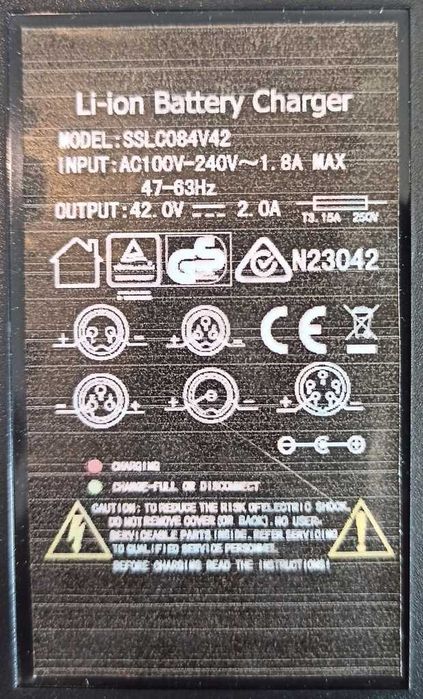 Zasilacz ładowarka do roweru elektrycznego 42V 36V. (wtyk antenowy)