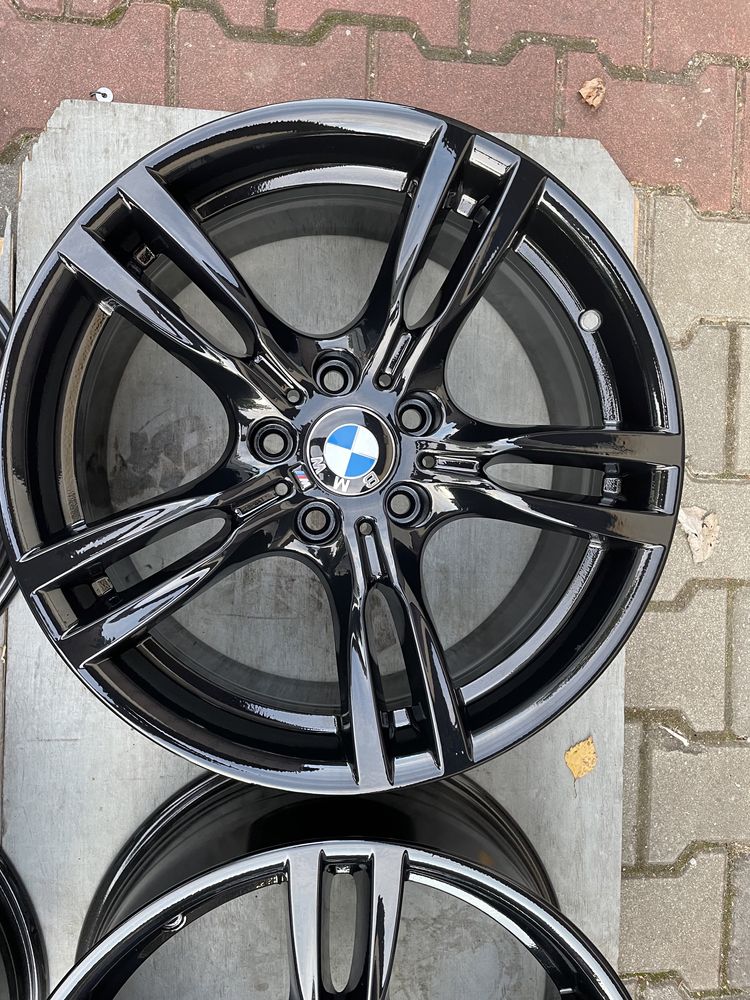 Oryginalne felgi BMW 3 F30 F31 4 F32 F33 18" WZ-400 M Pakiet koła E90
