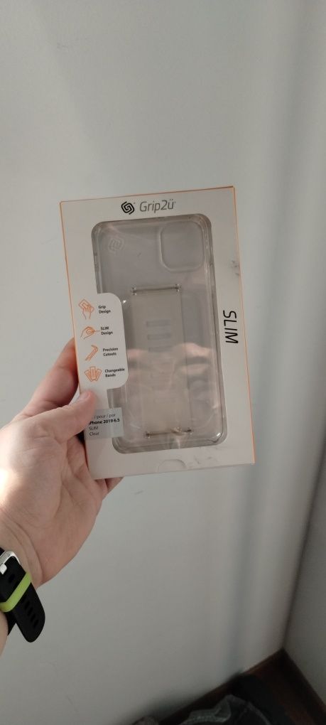 Ultra cienka obudowa Grip2u SLIM do iPhone 11 Pro - lekka funkcjonalna