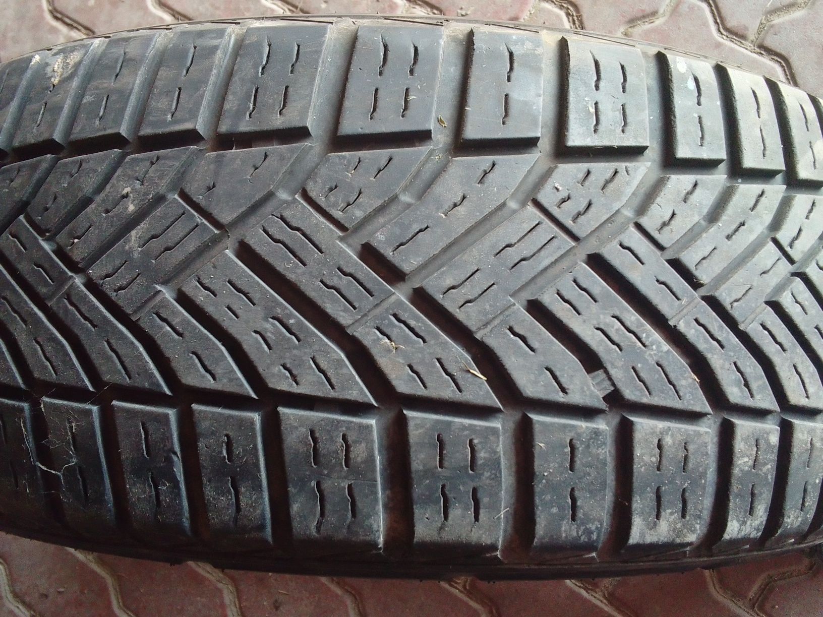 Opona wielosezonowa 215/65r16C SAILUN 2023r