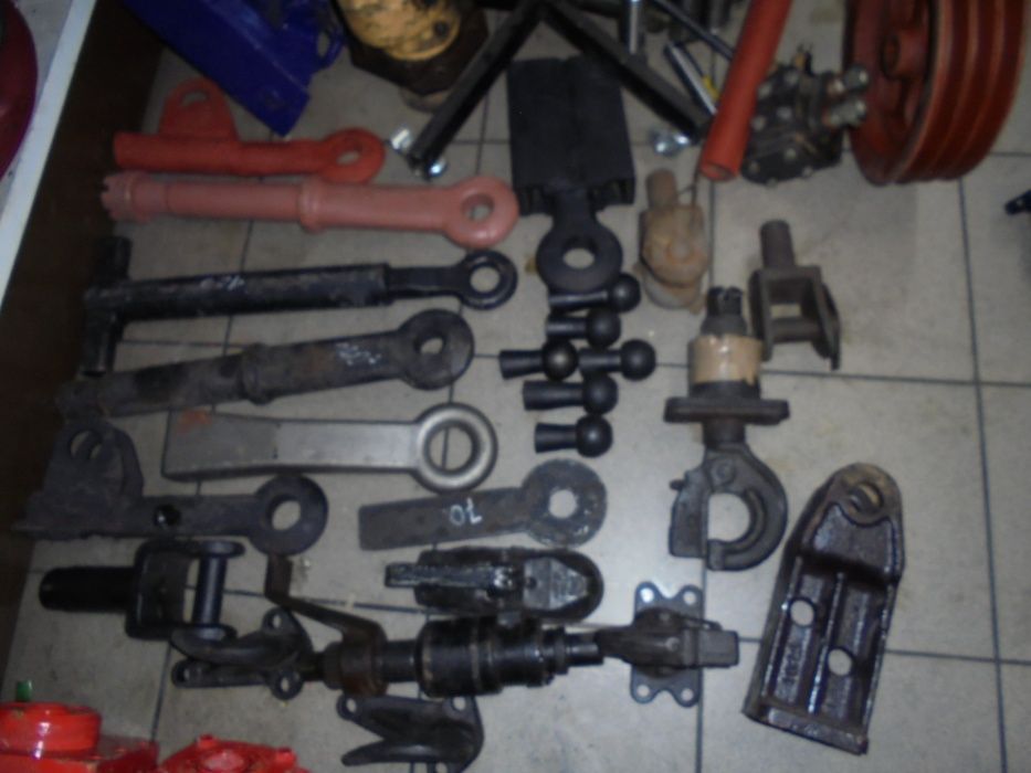 Zaczep przyczepy hak ucho zaczepu dyszel zawiesia