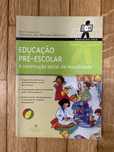 Livro de Educação Pré-escolar