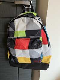Kolorowy plecak Quiksilver