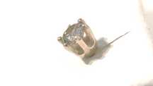 Kolczyki z żółtego złota 585 z diamentem 0.10 ct. Si2/M