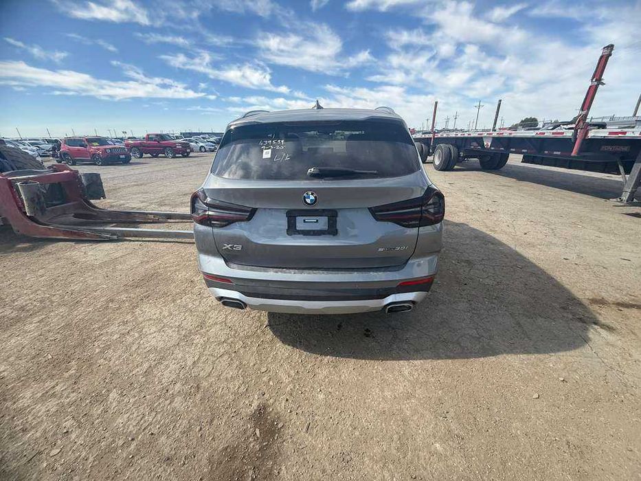 Авто BMW X3 Рестайл