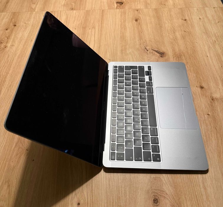 MacBook Air M1 2020