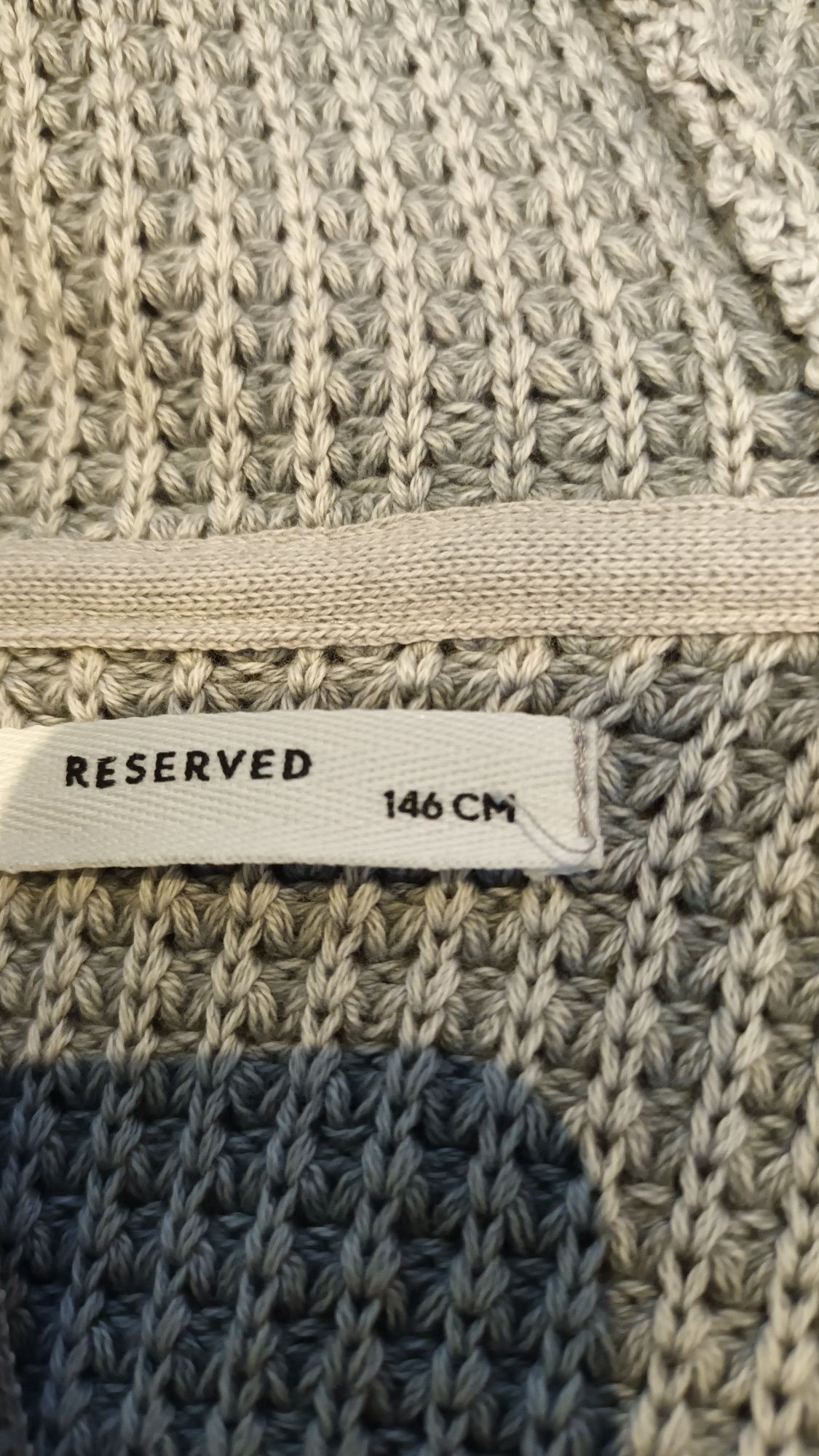 Sweter z kapturem chłopięcy Reserved 146