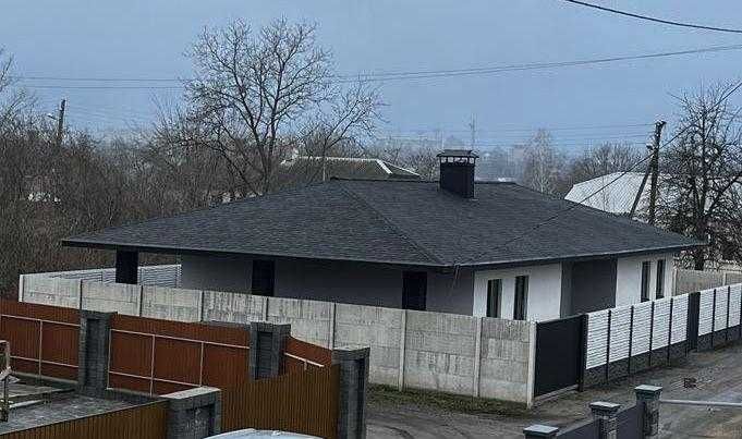 Продам будинок Новобудова Чшлях закрита територія можлива розстрочка