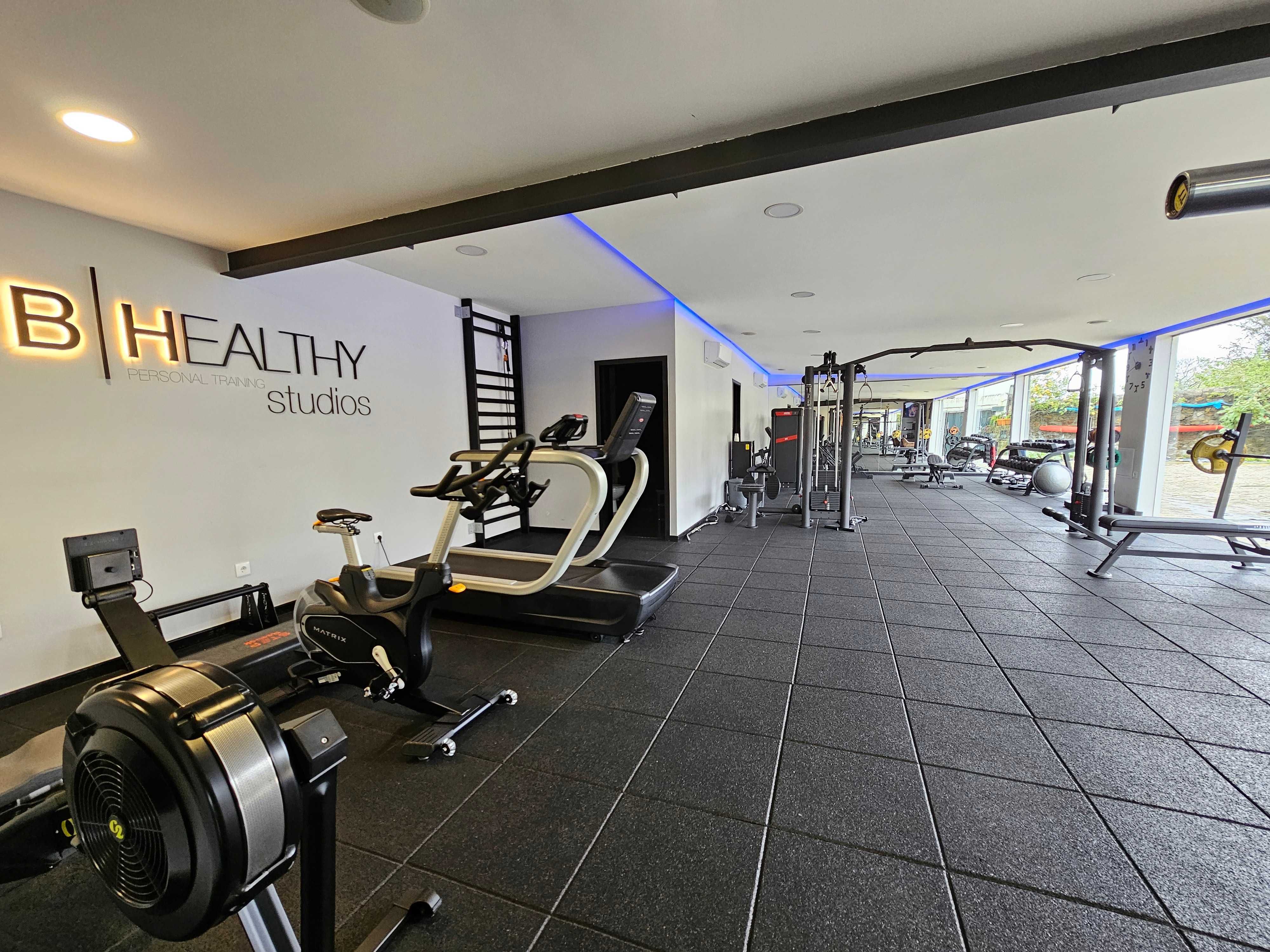 Personal trainer(Privado)Zona musculação/box/exterior)Nutricionista