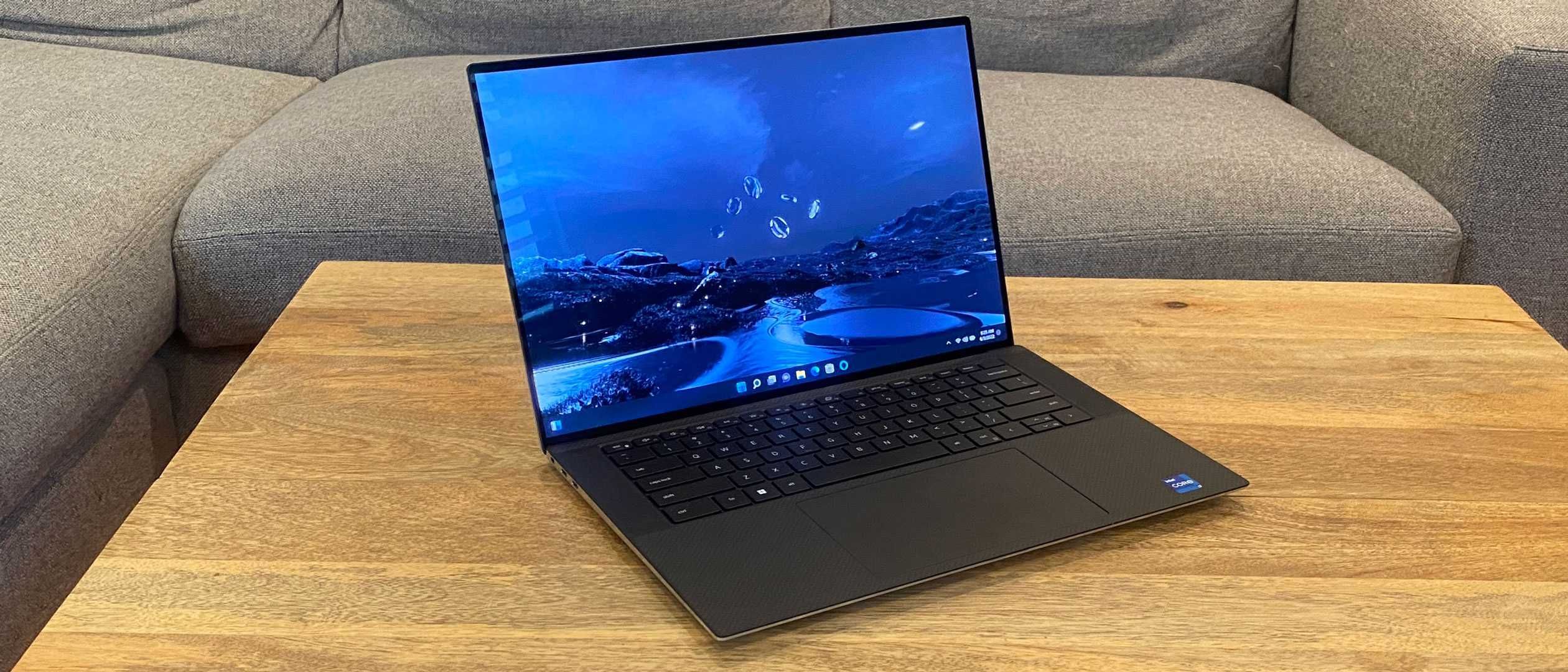 DELL XPS I7  4,5GHZ 64GB SSD M2 512 LCD 15,6 4K touchscreen