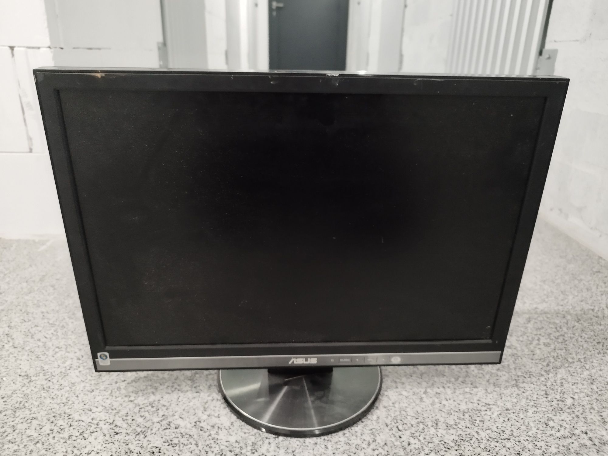monitor Asus 22 cale