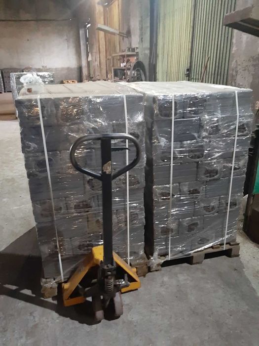 Паливні брикети Піні Кей