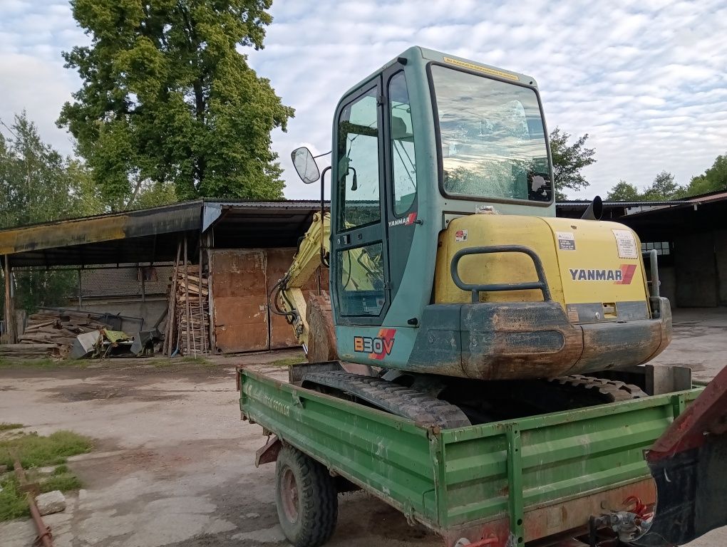 Koparka gąsienicowa yanmar b30v minikoparka yanmar