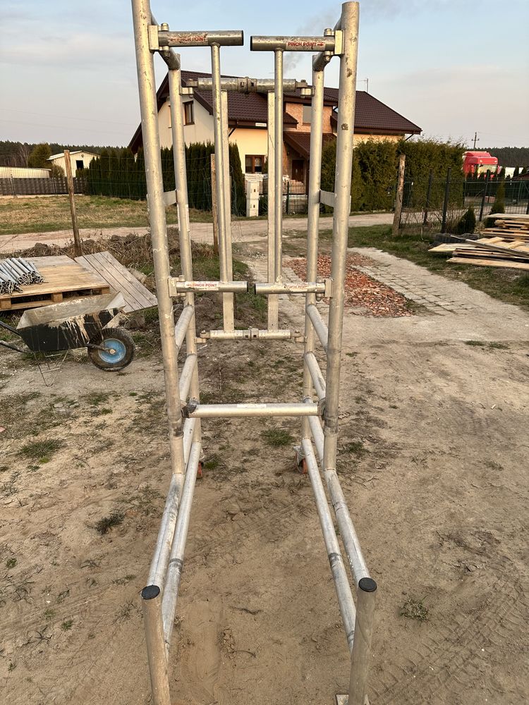 Podest aluminiowy roboczy składany rusztowanie