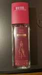 Dezodorant perfumowany w szkle Naomi Campbell 75ml