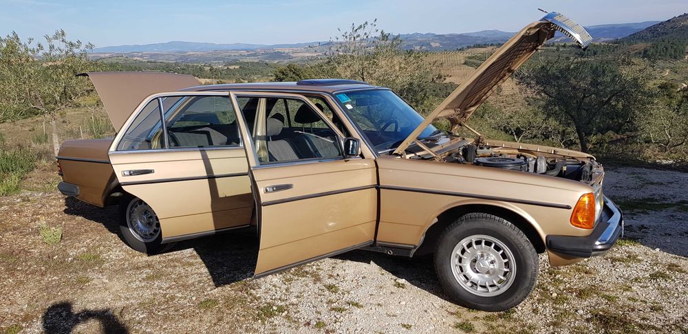 MERCEDES W123 240D 1983.