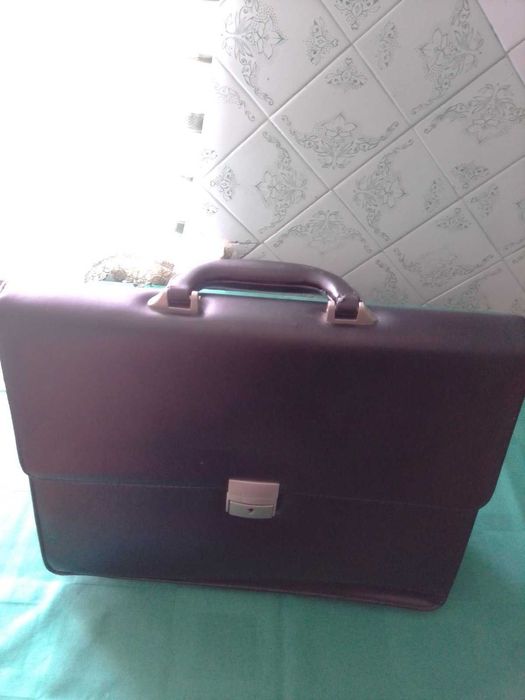 Портфель делового человека.