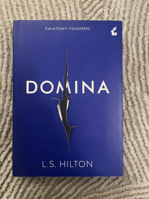 Domina l.s. Hilton