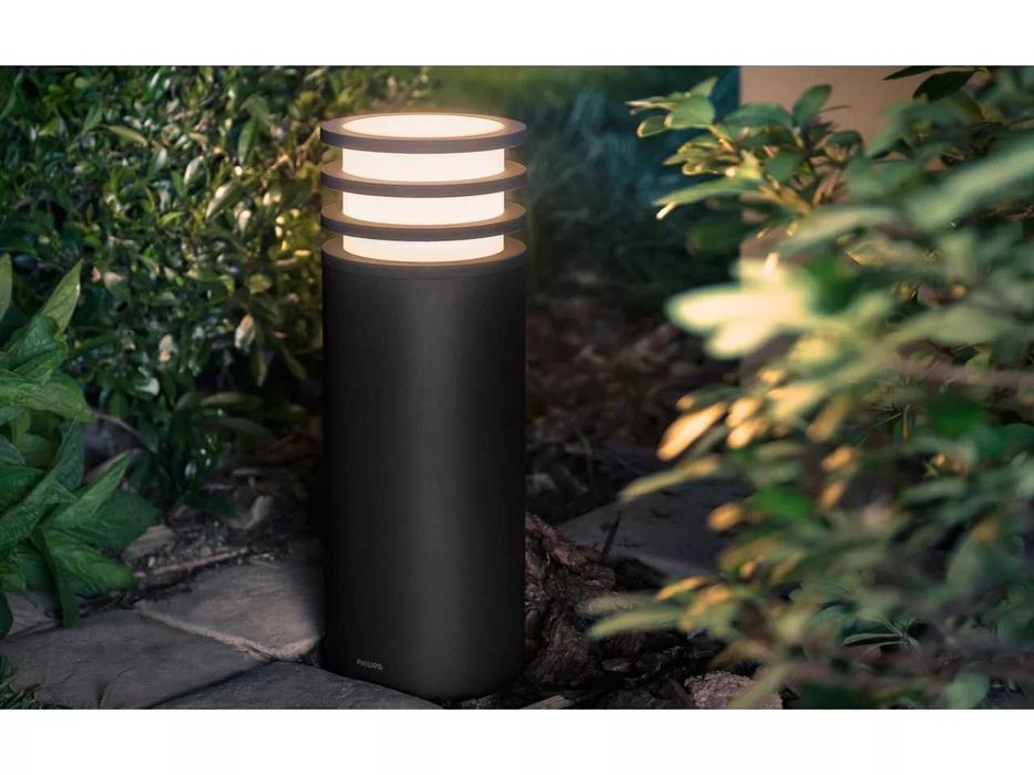 Philips Hue White Lucca – Lampa stojąca zewnętrzna LED, 2700K