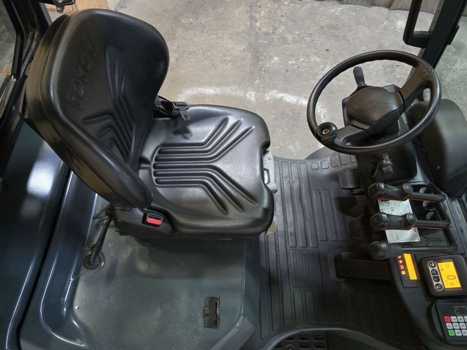 Навантажувач вилковий, газовий 1.5 тонни
Toyota 02-8FGF15