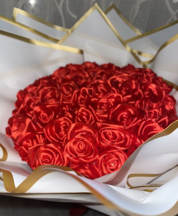 Букети з атласної стрічки