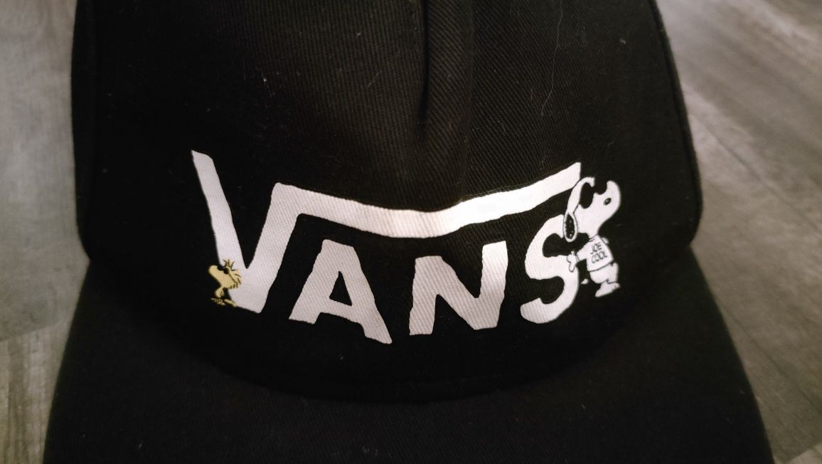 świetna czapka VANS