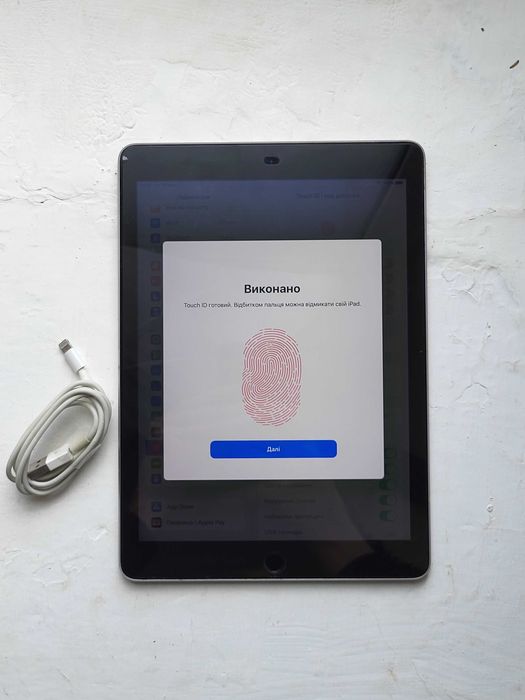 Apple iPad air 2 9.7" 16 ГБ