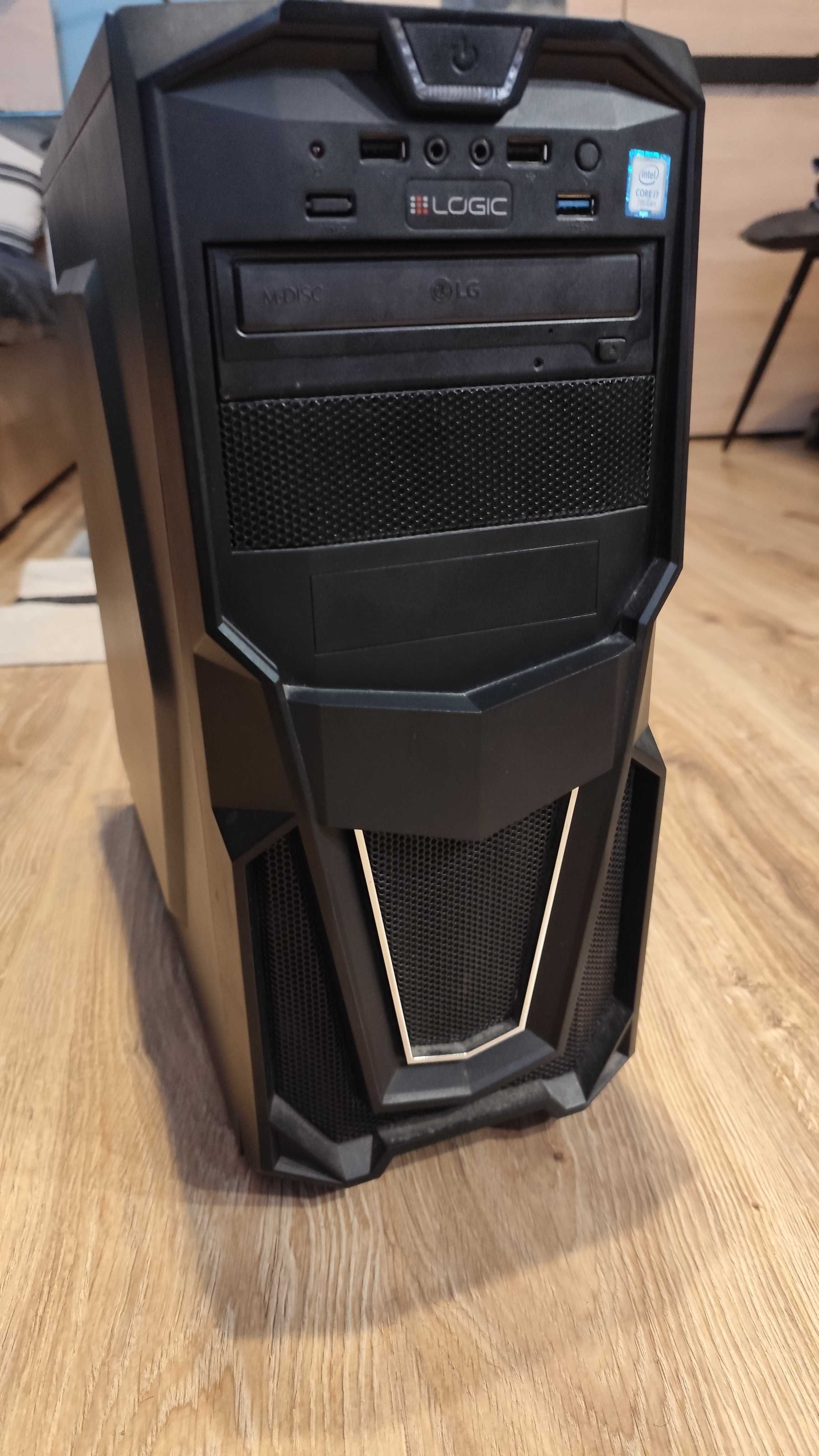 Komputer Intel Core i7-7700