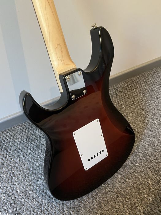 Yamaha Pacifica 112J OVS gitara elektryczna + pokrowiec