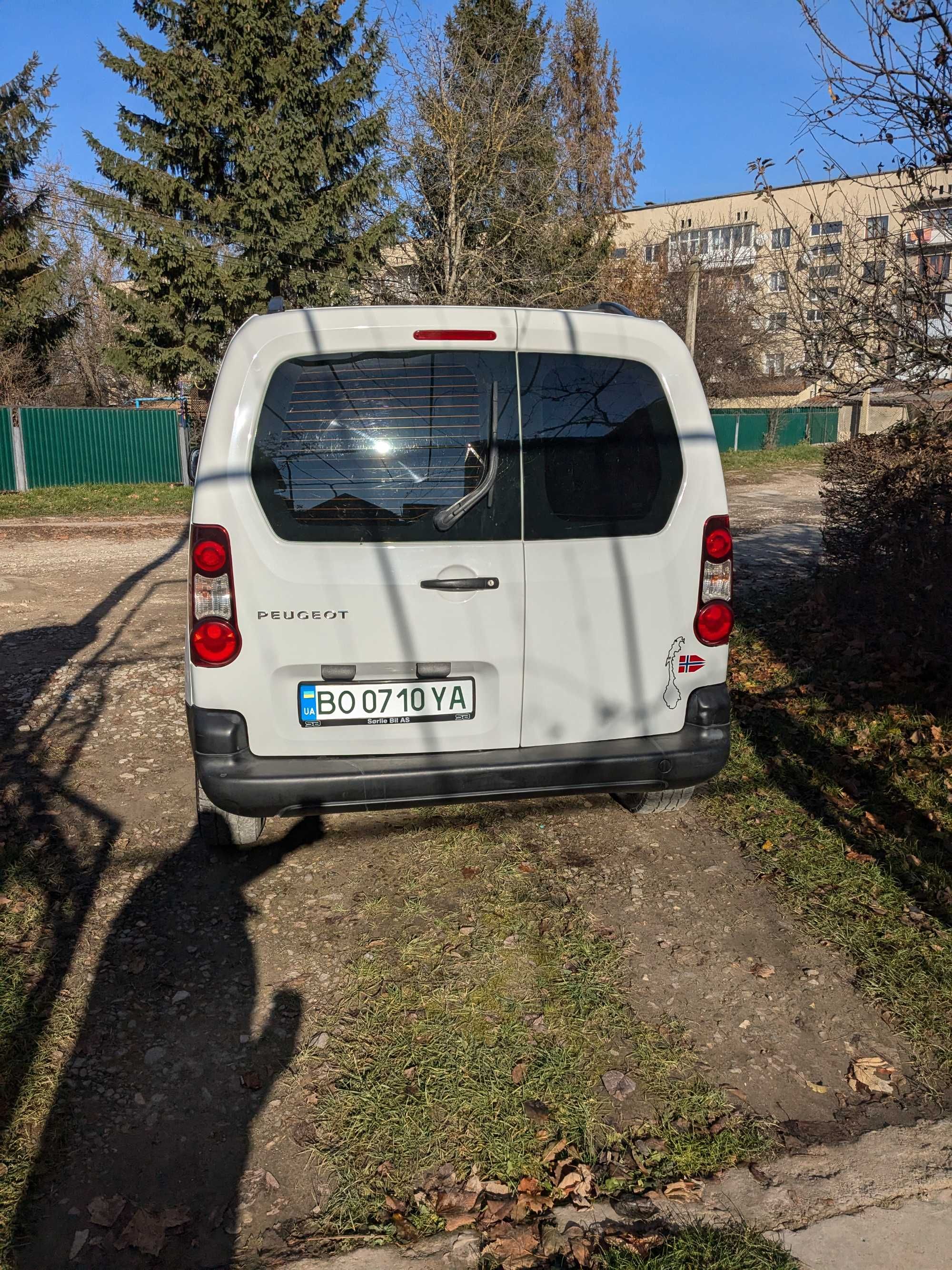 Peugeot Partner електро 2013