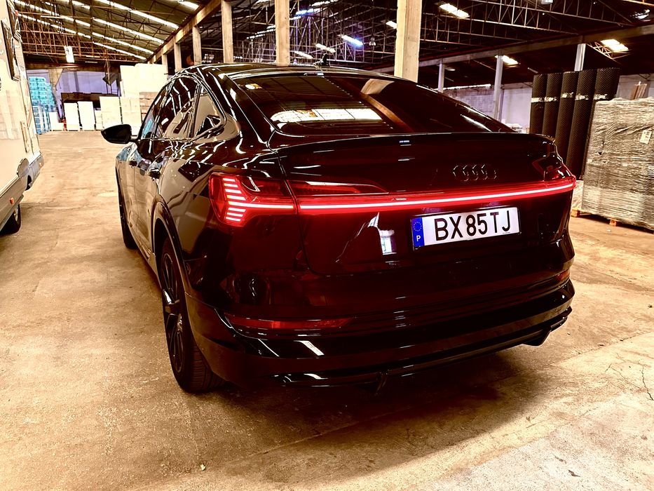 Audi e-tron 55 Quattro S Line Sportback Black Edition 12/2022